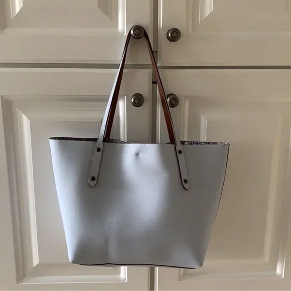 Coach Keith Haring Ice Blue Tote Bag with Pink Sequin Heart New Bag Never Used - Picture 2 of 11